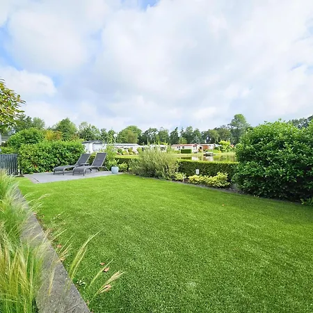 Beautiful With Garden *